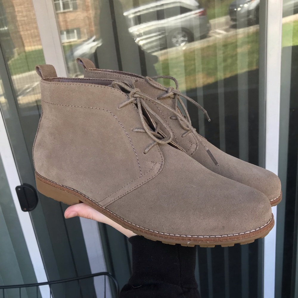 NWOT Suede Boots